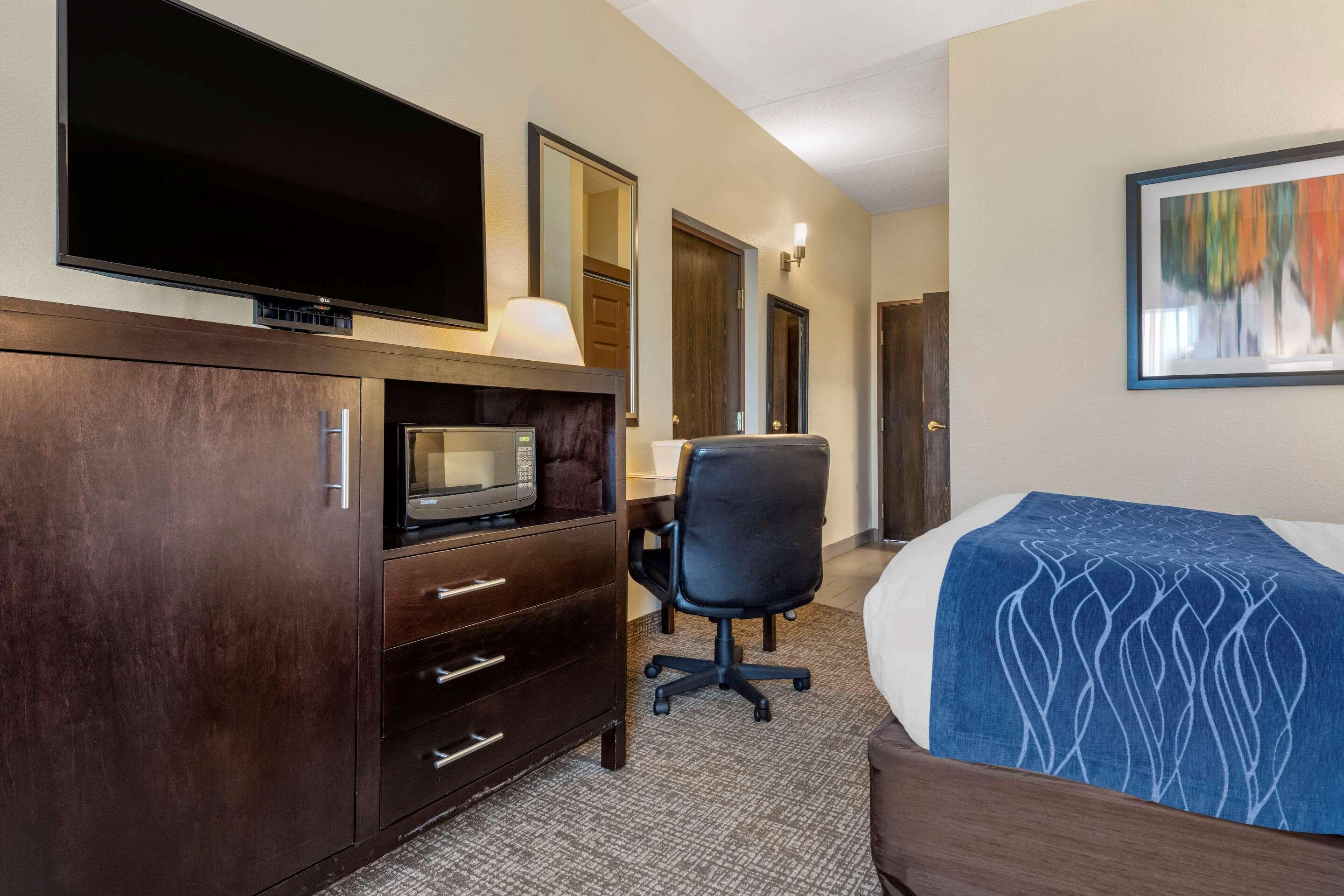 Comfort Inn&Suites Butler Eksteriør bilde
