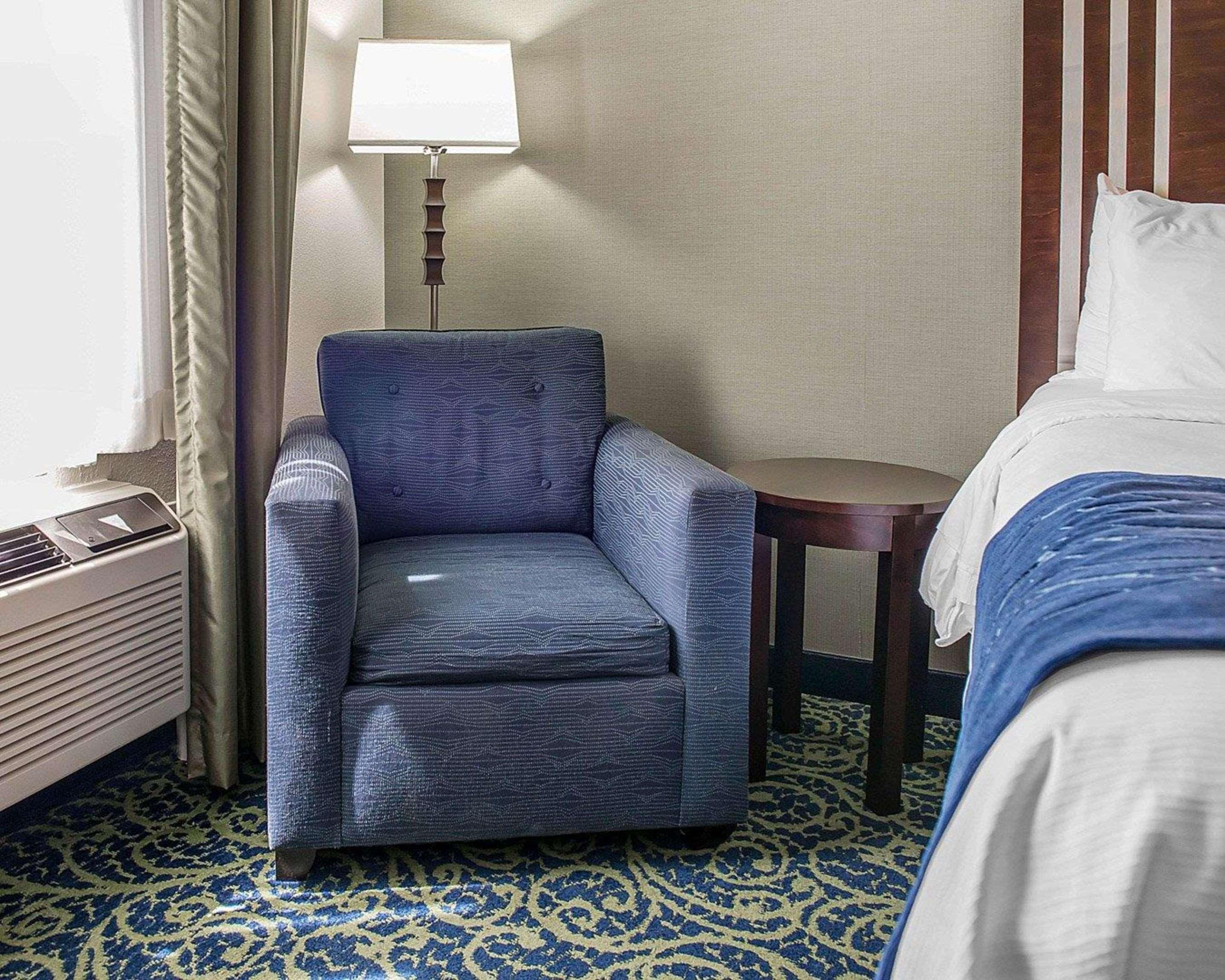 Comfort Inn&Suites Butler Eksteriør bilde