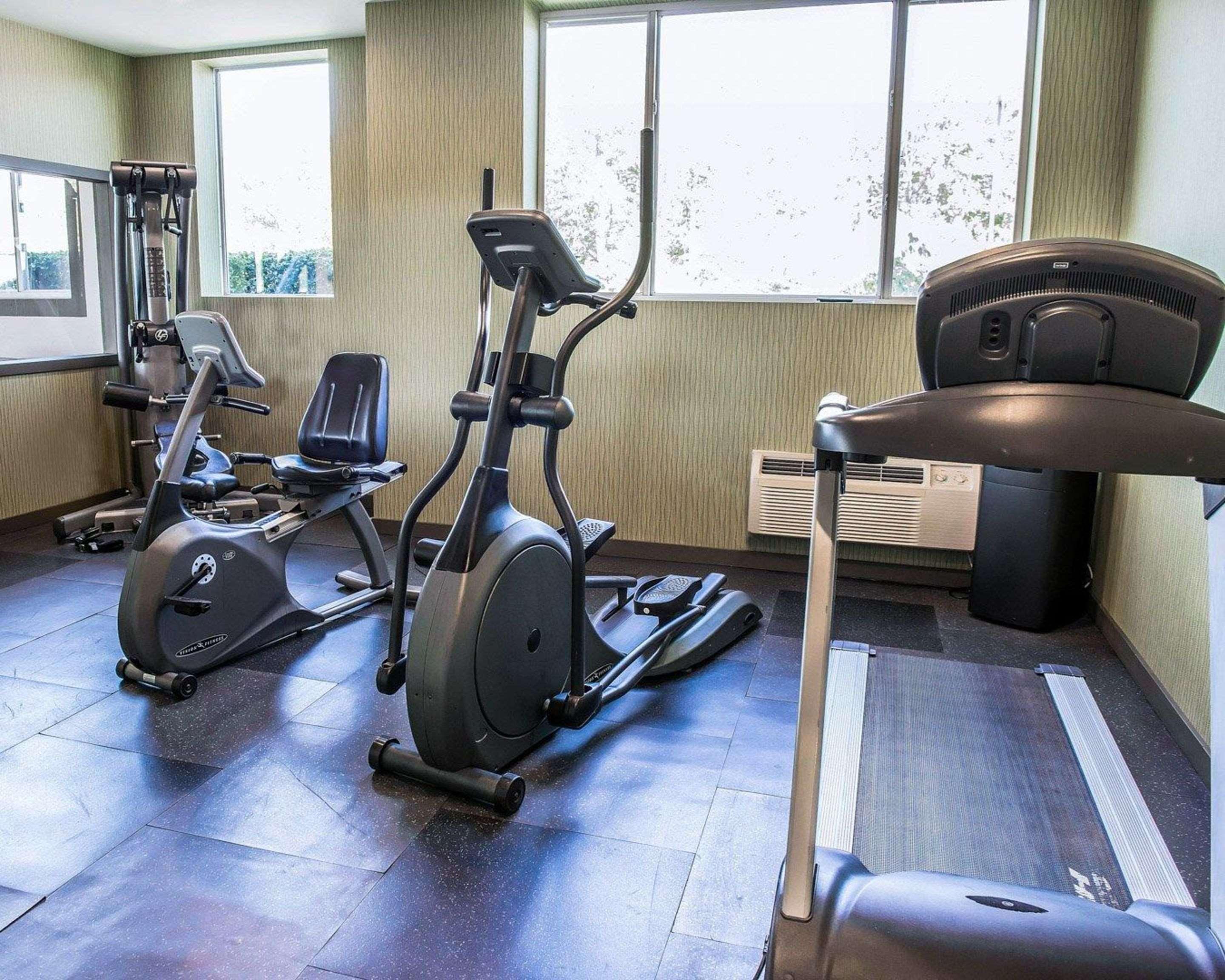 Comfort Inn&Suites Butler Eksteriør bilde