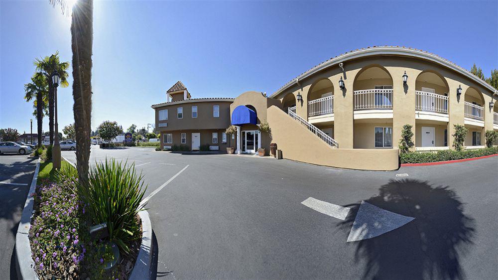 Comfort Inn&Suites Butler Eksteriør bilde